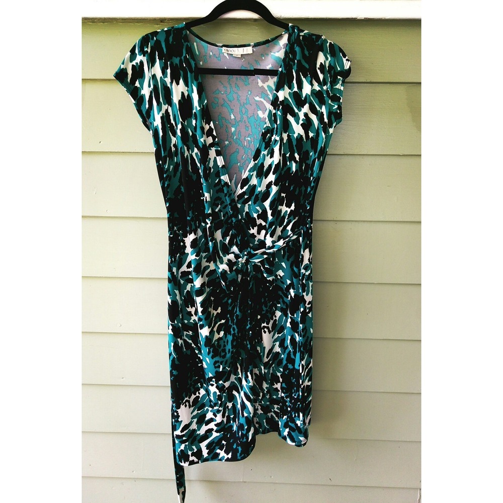 Cleo Women Cap Sleeve Wrap Spandex Dress SZ 2 Multi Geomtric Spring Work Career